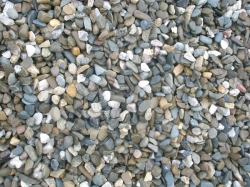 Přírodní těžené kamenivo